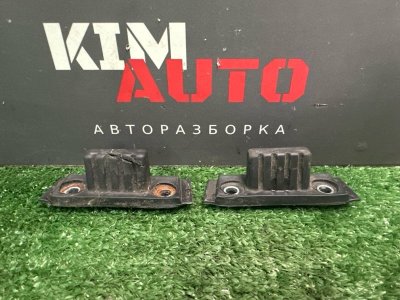 Отбойник крышки багажника Kia Sportage 2 2009 KM