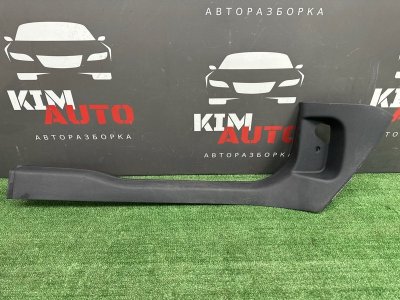 Накладка порога внутренняя Skoda Yeti 2014
