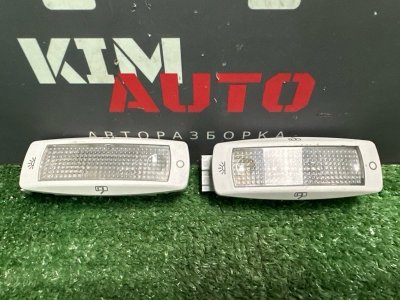 Плафон подсветки салона Skoda Yeti 2014