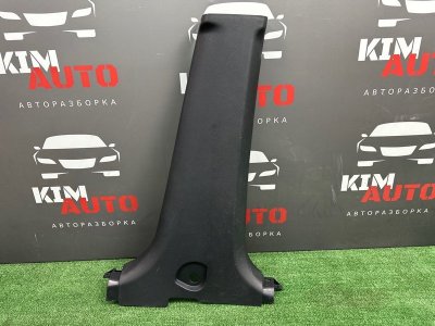 Накладка центральной стойки нижняя Kia Sportage 2 2009 KM