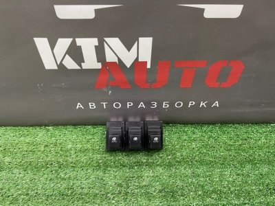 Кнопка стеклоподъемника Kia Ceed 1 HB 2011 ED