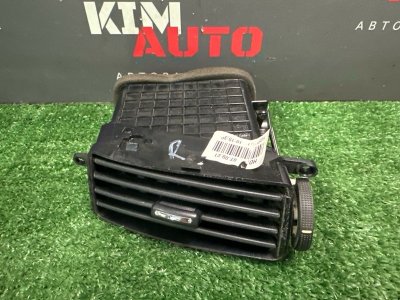 Дефлектор отопителя центральный Hyundai Elantra 4 HD 06-11 2007