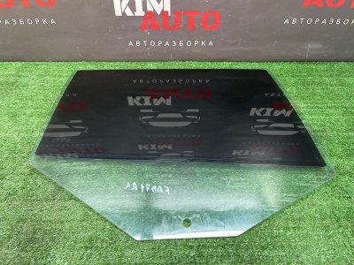 Стекло двери Skoda Fabia 2 2011