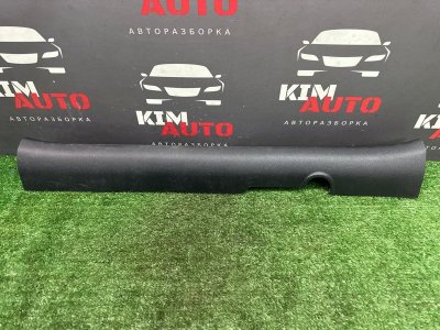 Накладка порога внутренняя Kia Rio X 2021