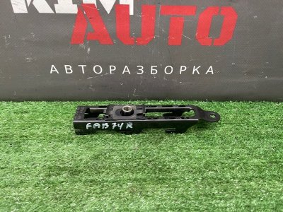 Механизм регулировки ремня безопасности Skoda Fabia 2 2011