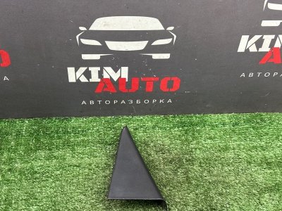 Накладка двери треугольник Kia Rio 3 2014 QB