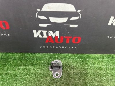 Ответная часть замка багажника Kia Rio 3 2014 QB