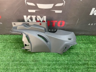 Накладка стойки кузова Ford Focus 2 2009 CB