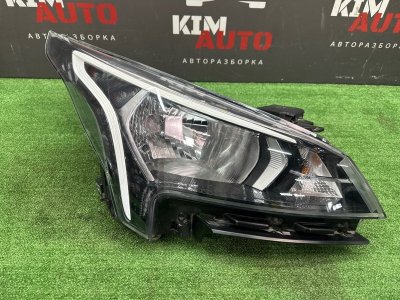 Фара галогеновая Kia Rio X 2021