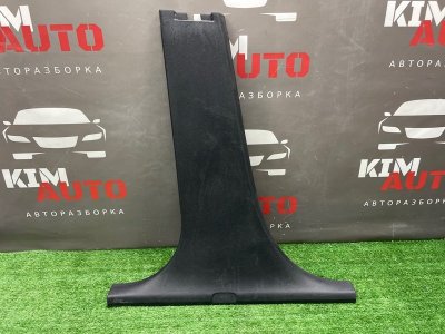 Накладка центральной стойки нижняя Skoda Fabia 2 2011