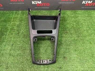 Накладка центральной консоли Kia Rio X 2021