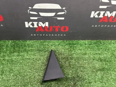 Накладка двери треугольник Kia Rio 3 2014 QB