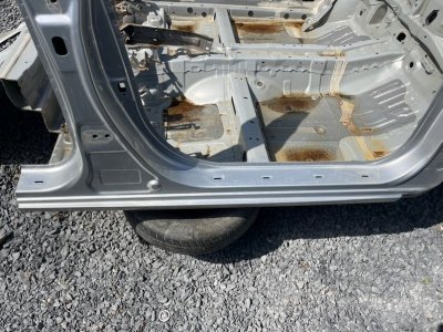 Порог со стойкой Kia Ceed 1 HB 2011 ED