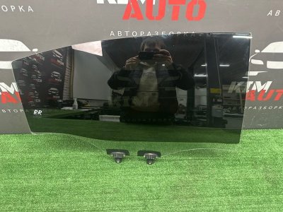 Стекло двери Kia Rio 4 2019 FB