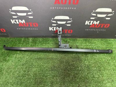 Направляющая стекла двери Kia Sportage 3 2012 SL