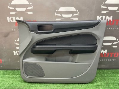 Обшивка двери Ford Focus 2 2009 CB