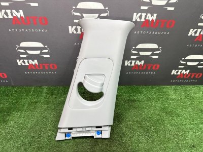Накладка центральной стойки верхняя Kia Rio 4 2019 FB