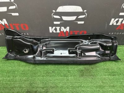 Накладка под жабо водосток Volkswagen Polo 2017