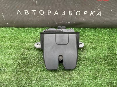 Замок крышки багажника Ford Focus 2 2009 CB