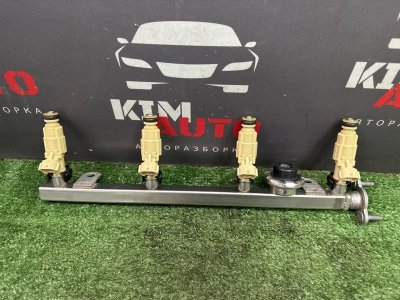 Топливная рейка с форсунками Kia Sportage 3 2012 SL