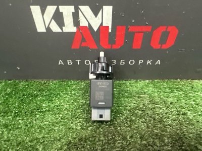 Выключатель стоп-сигнала(лягушка) Hyundai Solaris 2 2020 HCR