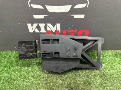 Кронштейн замка двери Ford Focus 3 2012 MK3