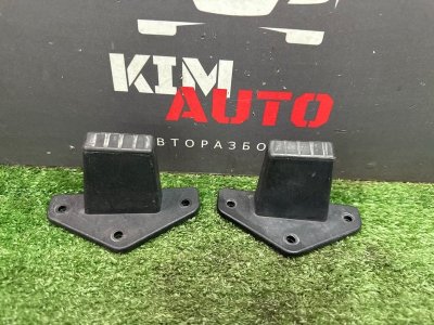 Отбойник крышки багажника Ford Focus 3 2012 MK3