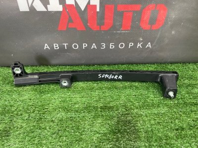 Направляющая стекла двери Hyundai Sonata 7 2018