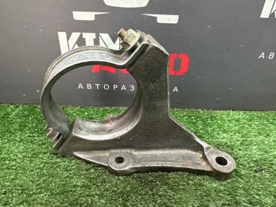 Кронштейн привода Ford Focus 3 2012 MK3