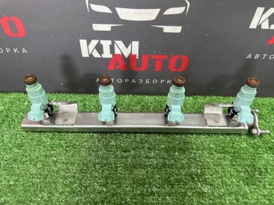 Топливная рейка с форсунками Kia Rio 3 2016 QB