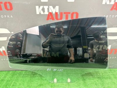 Стекло двери Hyundai Solaris 1 2013