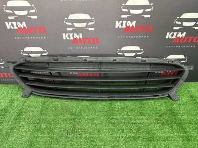 Решетка бампера нижняя Hyundai Solaris 1 2013