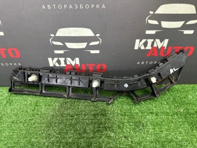 Кронштейн бампера Kia Rio 3 2016 QB