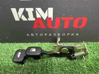 Ручка открывания бензобака и багажника Hyundai Solaris 1 2013