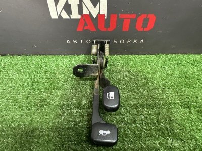 Ручка открывания бензобака и багажника Kia Rio 4 2017 FB