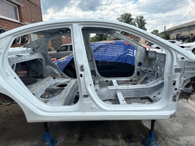 Порог со стойкой Hyundai Solaris 1 2013