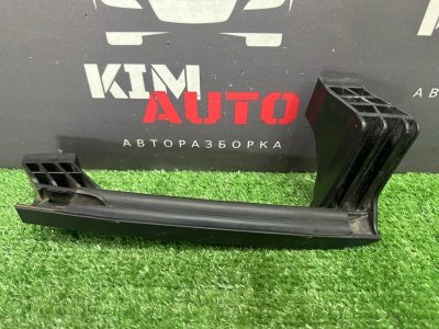 Направляющая стекла двери Hyundai Solaris 1 2013