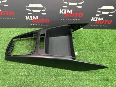 Накладка центральной консоли Kia Rio 4 2017 FB
