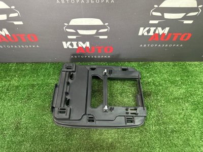 Кронштейн плафона салона Renault Kaptur 2017