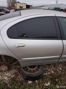 Дверь задняя правая Dodge Intrepid