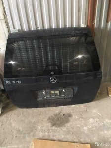 Mercedes ML320 крышка багажника