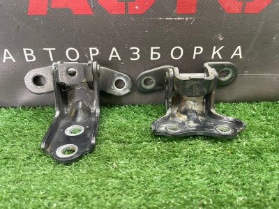 Петли двери Kia Rio 3 HB 2014 HB