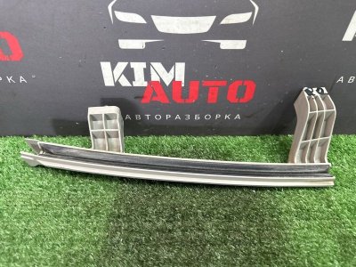 Направляющая стекла двери Kia Rio 4 2021 FB