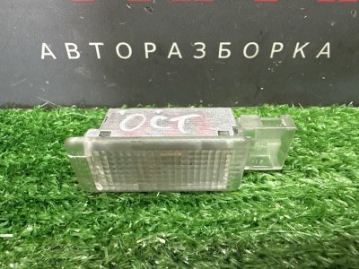 Плафон подсветки салона Skoda Octavia 2014 A7