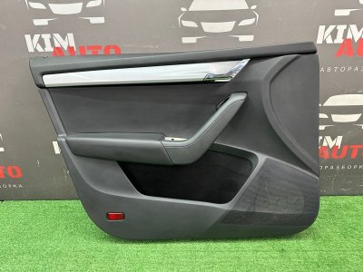 Обшивка двери Skoda Octavia 2014 A7