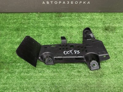 Кронштейн опоры под ногу Skoda Octavia 2014 A7
