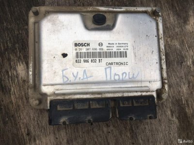 Блок управления двс Porsche Cayenne 4.5 0261207696