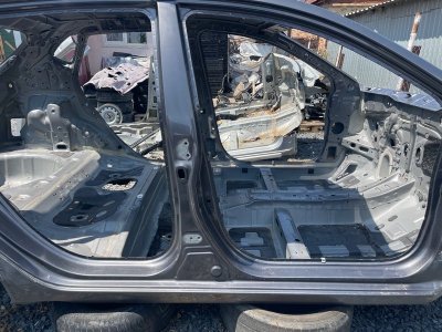 Порог со стойкой Kia Rio 3 HB 2014 HB