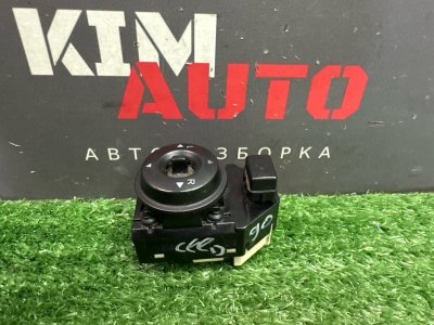 Блок управления зеркалами Kia Ceed 1 2010 ED