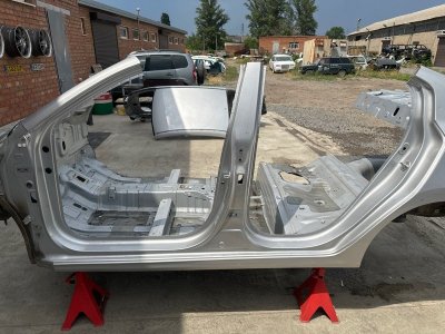Порог со стойкой Kia Rio 4 2021 FB
